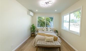837 Oneawa St, Kailua, HI 96734