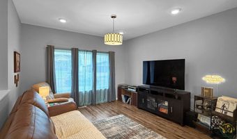 3906 Lone Peak Dr, Bismarck, ND 58503