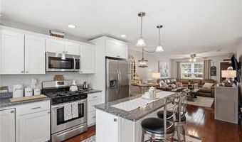 100 Woodlawn Ave 3, North Providence, RI 02904