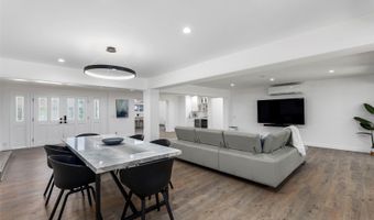 243 Portlock Rd, Honolulu, HI 96825