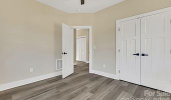 31 Elkwood Ave, Asheville, NC 28804