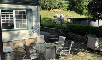 2807 Edgewood Dr, Altoona, PA 16602