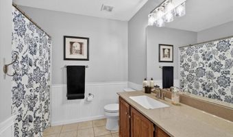 1457 Greenfield Crossing Ct, Ballwin, MO 63021