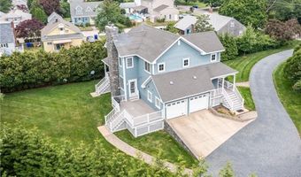 75 Wood St, Bristol, RI 02809