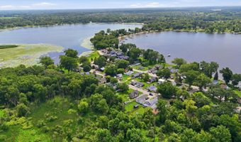 23016 W Lakeview Ave, Antioch, IL 60002