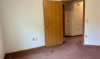 1894 Springfield Lake Blvd 102, Akron, OH 44224