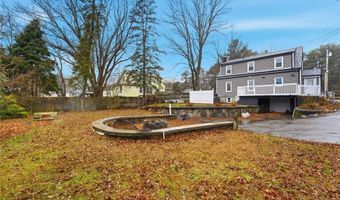 252 S Main St, Coventry, RI 02816