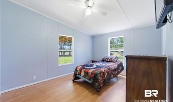 926 Tumbling Ln, Atmore, AL 36502