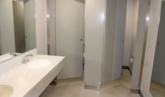 250-262 Bomarc Rd, Bangor, ME 04401