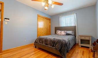 2025 S Plaza Dr, Akron, OH 44319