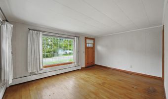 34 Anthony St, Adams, MA 01220