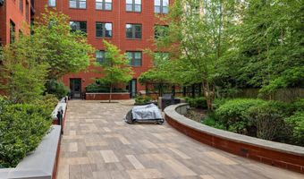 1411 KEY Blvd 411, Arlington, VA 22209