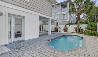 1766 BEACH Ave, Atlantic Beach, FL 32233