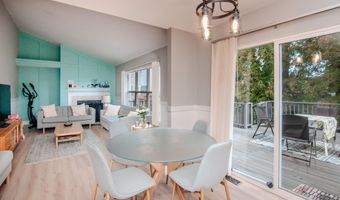 3244 Dunwoodie Rd, Ann Arbor, MI 48105