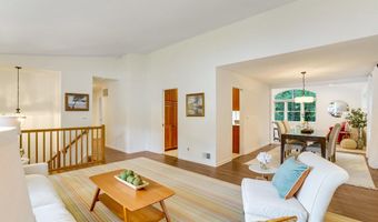 8606 FALKSTONE Ln, Alexandria, VA 22309
