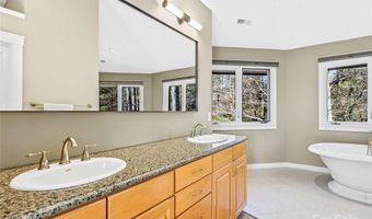 339 Beaverdam Rd, Asheville, NC 28804