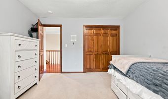 37 Valerie Dr, Bolton, CT 06043
