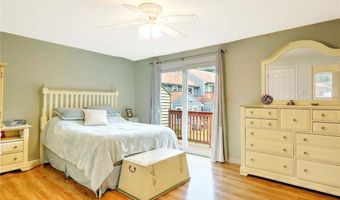 200 Heroux Blvd 805, Cumberland, RI 02864