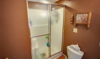 5328 Seminary Rd, Alton, IL 62002