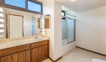 5090 Likini St 501, Honolulu, HI 96818