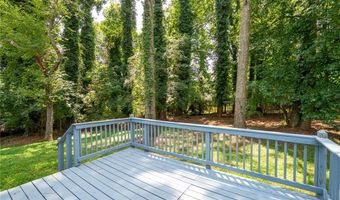 305 Summer Ct, Woodstock, GA 30188