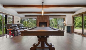 4733 Midway Dr, Ann Arbor, MI 48103