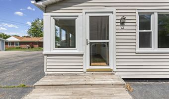 114 Interlochen Dr, Algonac, MI 48001
