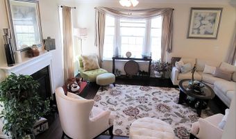 42581 SUNSET RIDGE Sq, Ashburn, VA 20148