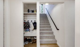 1509 Woodland Dr, Ashland, OR 97520