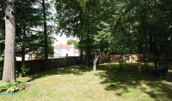 8307 SATINLEAF Ct, Bowie, MD 20715