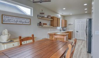 12421 W 4th Ave, Airway Heights, WA 99001