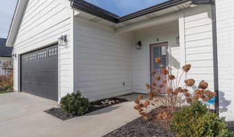 902 Stonehenge Dr, Bedford, IN 47421