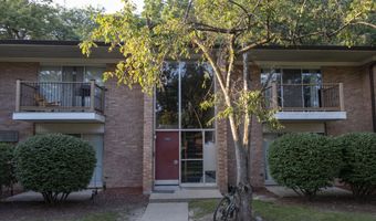 1245 Island Dr 102, Ann Arbor, MI 48105
