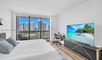 1000 W Island Blvd 1206, Aventura, FL 33160
