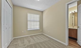 1984 MARY St, Atlantic Beach, FL 32233