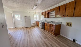 540 4th Ave, Baxter, TN 38544