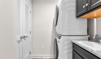 138 MATISSE Pl 1003G, Bowie, MD 20716