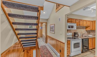114 Remick Ln 16, Carroll, NH 03575