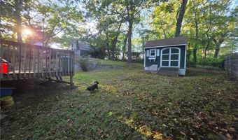 95 Angell Ave, North Providence, RI 02911