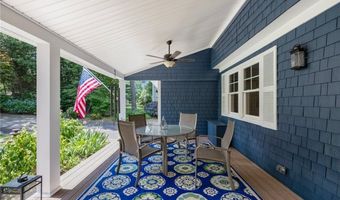 68 Daniel Dr, North Kingstown, RI 02852