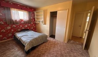 21 Glen Cir, Babbitt, MN 55706