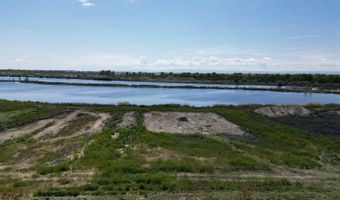 Lake Front Ln, Caldwell, ID 83607
