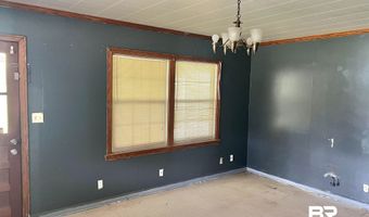 169 E Ashley St, Atmore, AL 36502