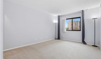 5904 MOUNT EAGLE Dr 718, Alexandria, VA 22303