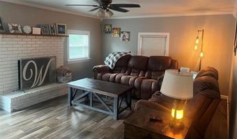 33445 Maple St, Advance, MO 63730