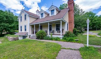 36 Sevigny Dr, Alfred, ME 04002