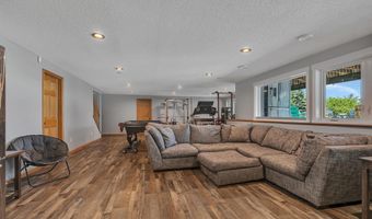 32712 182nd Ave, Avon, MN 56310