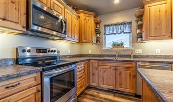 3207 Hardpan Ave, Cody, WY 82414
