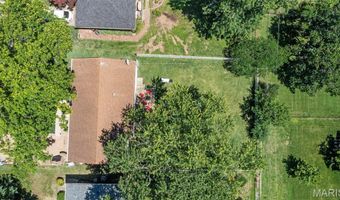 9828 Whitcomb Ln, Affton, MO 63123