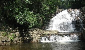 102 Patten Cir, Albrightsville, PA 18210